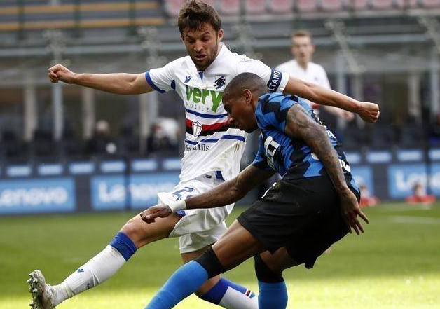 斯特林对自 斯特林对自