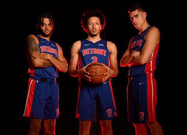 人注目的比 人注目的比